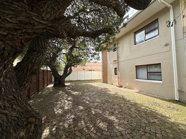 To Let 1 Bedroom Property for Rent in Diep River Western Cape